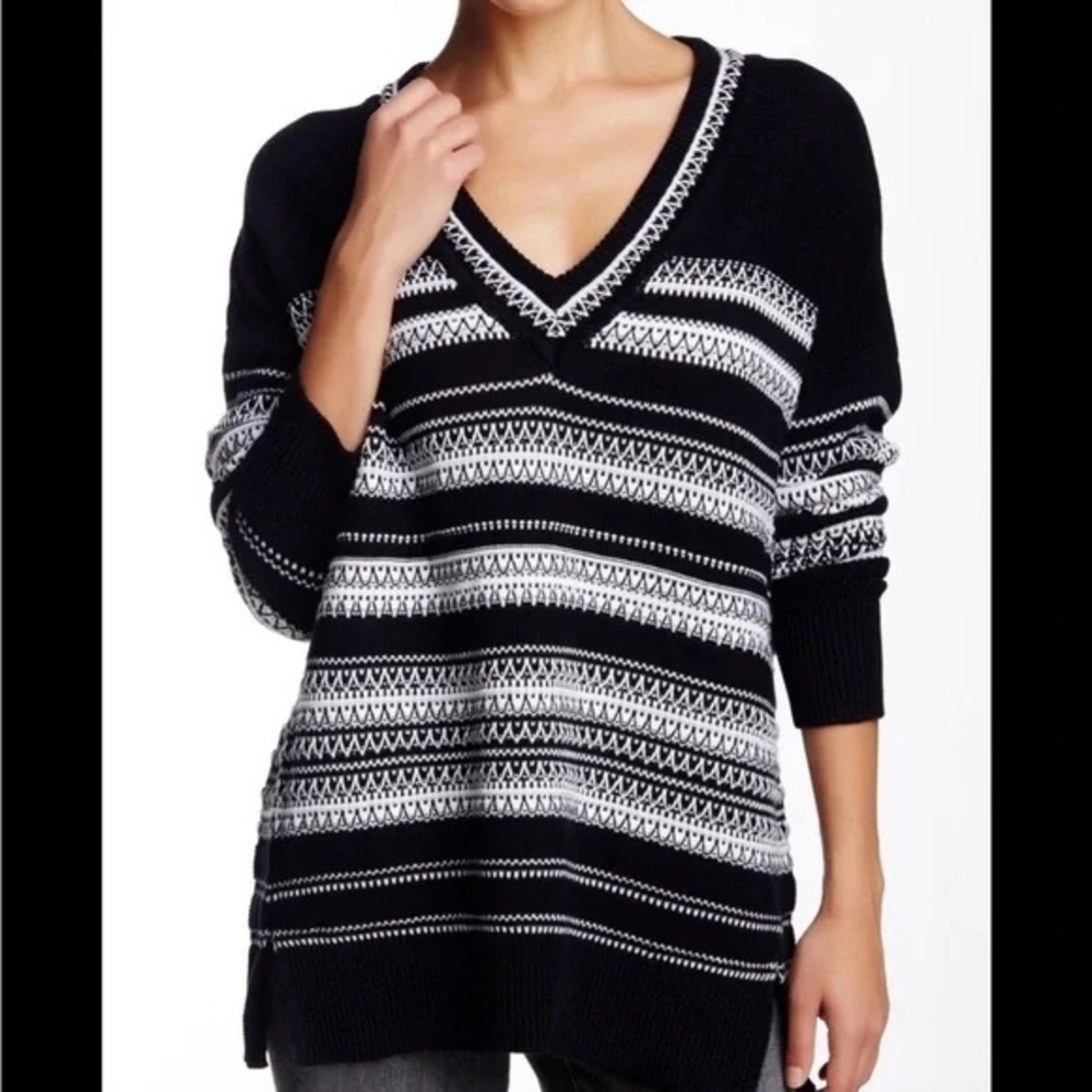 Vince Cotton Knit Vintage Fair Isle Sweater Medium Navy Blue and White V-Neck